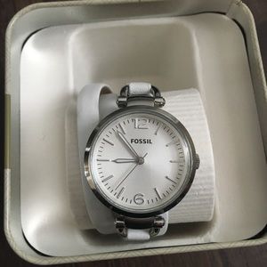 Women’s Fossil Watch!